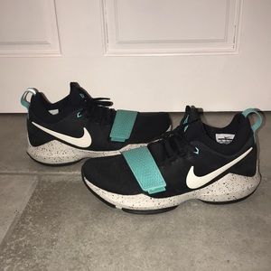 Nike PG1 Basketball Sneakers US Mens Size 10